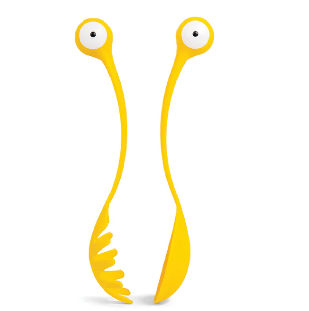 Pasta Monsters Yellow cucharones para servir pasta.